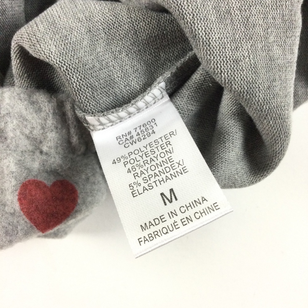 CHASER NWT Tiny Hearts Print Sweatpants Gray Red Size Medium - Picture 7 of 8